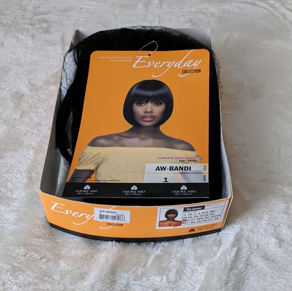 Synthetic Full Bob Wig Color 1 - Picture 2 of 3